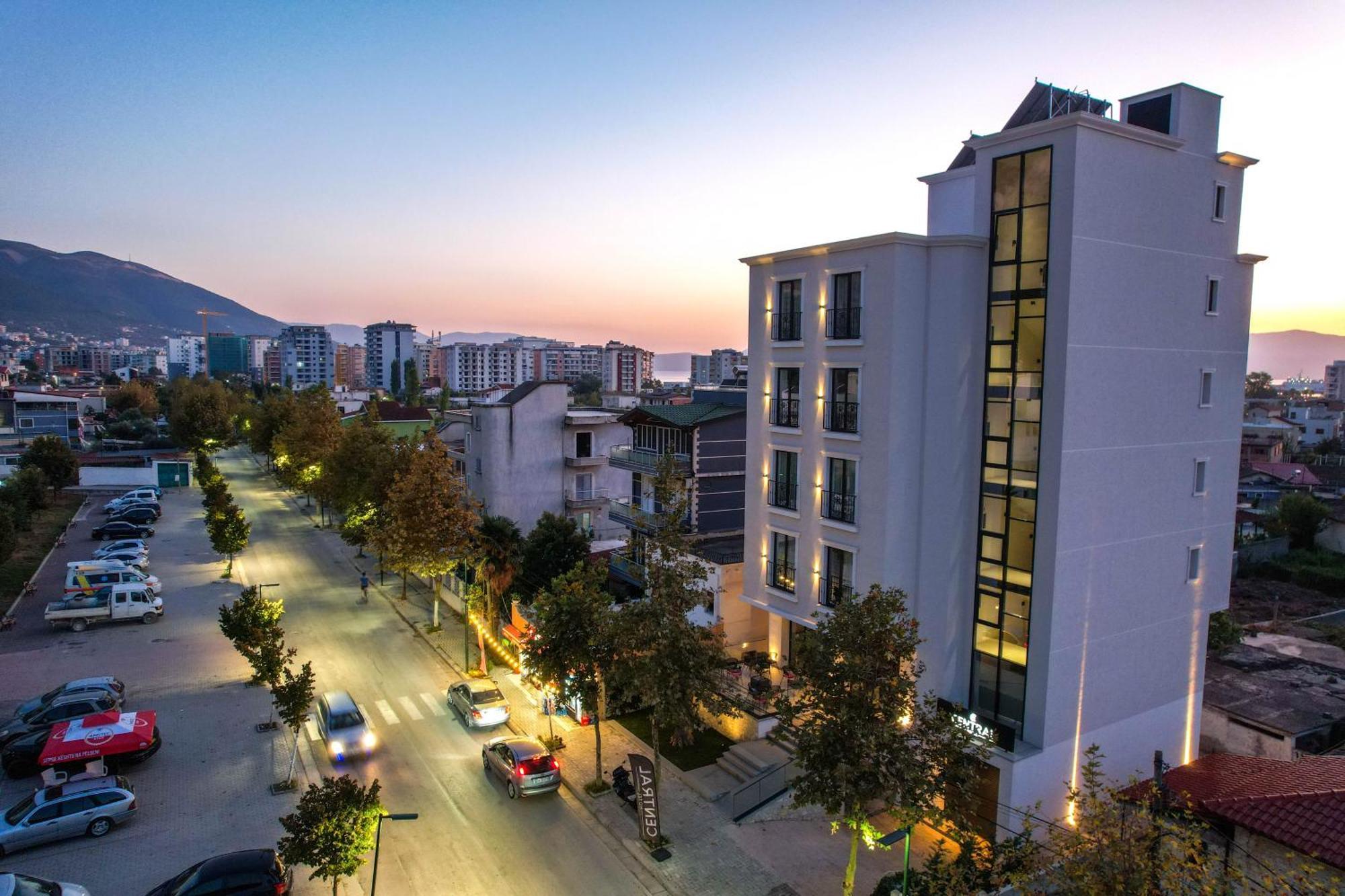 Hotel Central Vlore Bagian luar foto